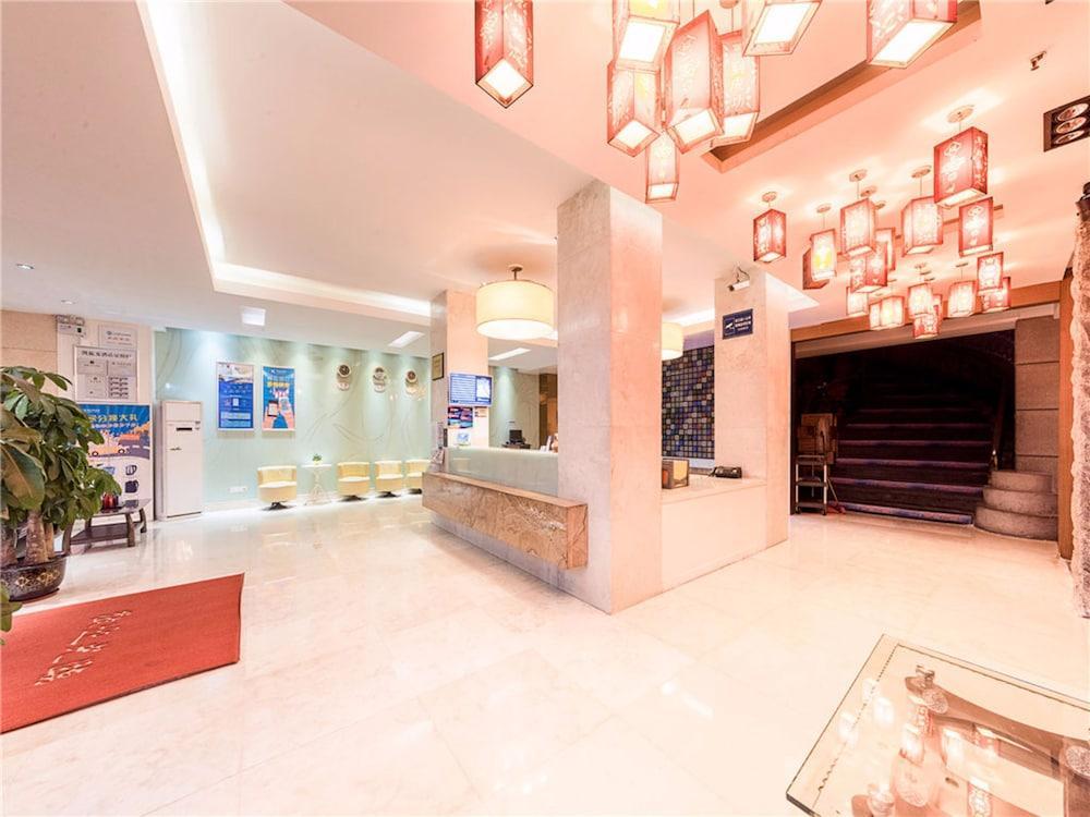 From K Huan Kai Hotel Tiyuxi Metro Station Guangzhou Eksteriør billede